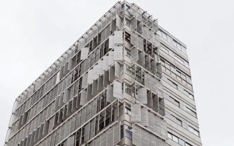 Edifício Abaeté, construído em 1963. Projeto de Abrahao Sanovicz. Endereço: Rua Pará, 222, Higienópolis. Foto: Emiliano Hagge