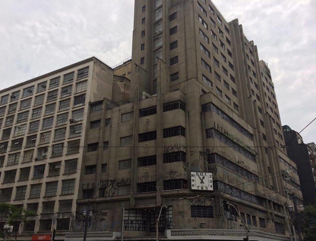 Antigo prédio do Mappin, inaugurado em 1939 para sediar o Banespa, acabou virando a loja mais luxuosa de São Paulo durante décadas