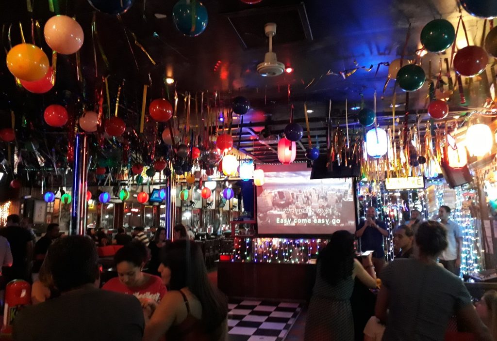 Choperia Liberdade Karaokês no Centro de SP Meu site