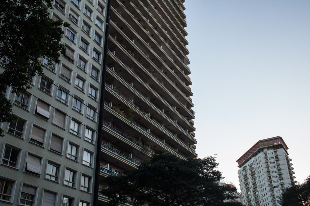 Edifício Planalto, com Edifício Viadutos ao fundo Foto: Dubes Sonego