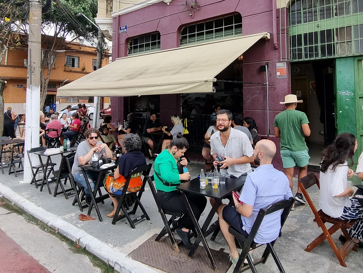 4 restaurantes nos Campos Elíseos pra você conhecer