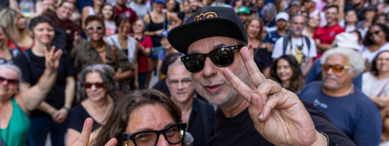 Centro de São Paulo lota para caminhada histórica e revela um desejo que nunca desapareceu